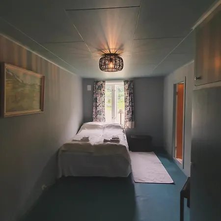 Gamlehuset Pa Fremste Dunavollen Semesterbostad